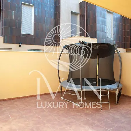Casa Oromar Ivan Luxury Homes Adosado